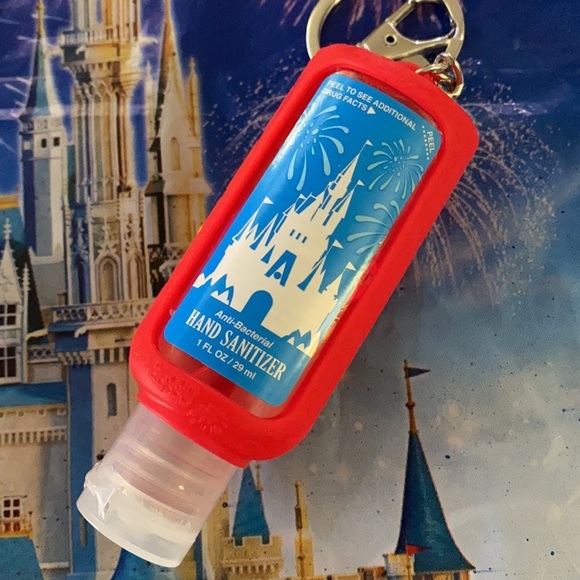 Disney’s Pluto Hand Sanitizer Holder Key Chain/bag clip - Picture 4 of 4